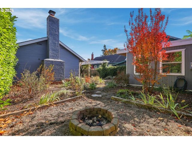 6207 Se 92ND Ave, Portland, OR 97266