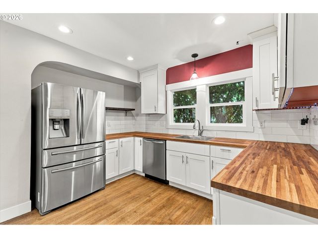 6207 Se 92ND Ave, Portland, OR 97266