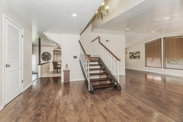 1534 S Sylmar Avenue, Fresno, CA 93727