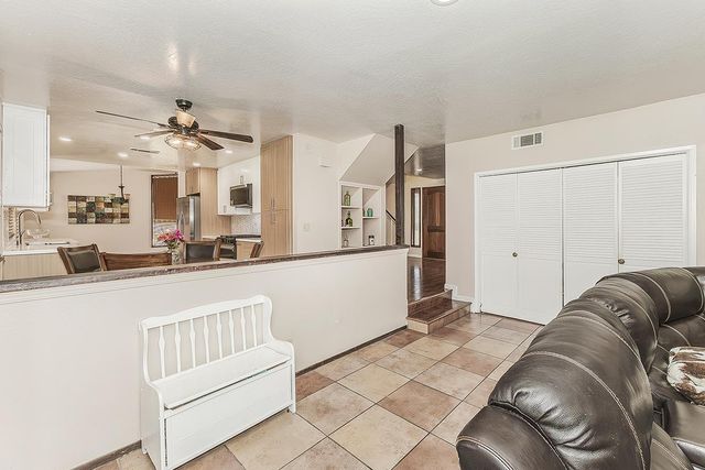 1534 S Sylmar Avenue, Fresno, CA 93727