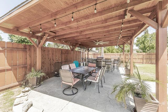 1534 S Sylmar Avenue, Fresno, CA 93727
