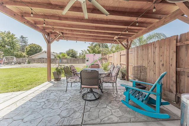 1534 S Sylmar Avenue, Fresno, CA 93727