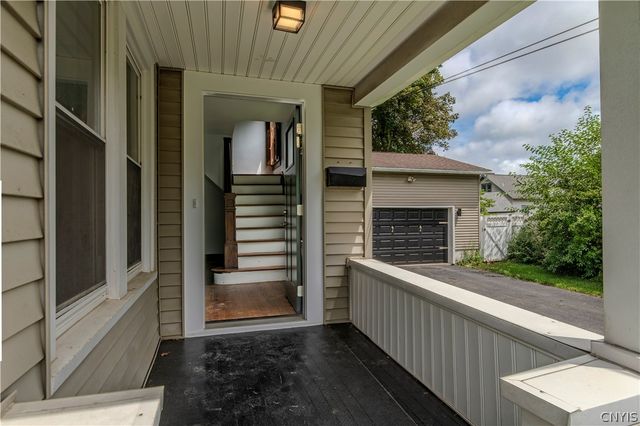 111 Charing Road, Dewitt, NY 13214