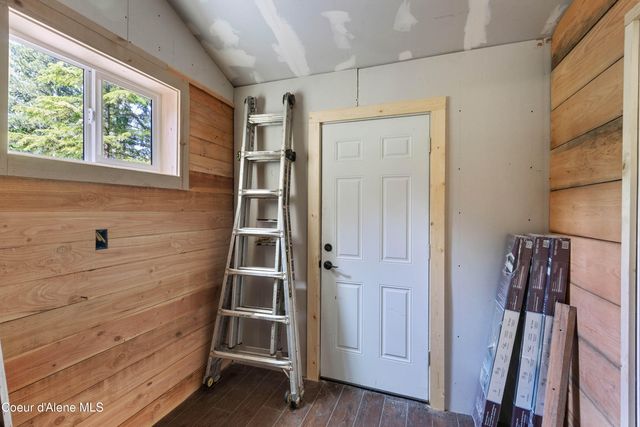 40 Laid Back DR, Sandpoint, ID 83864