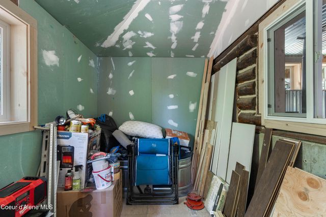 40 Laid Back DR, Sandpoint, ID 83864