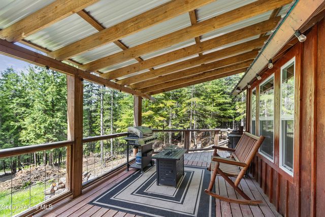 40 Laid Back DR, Sandpoint, ID 83864