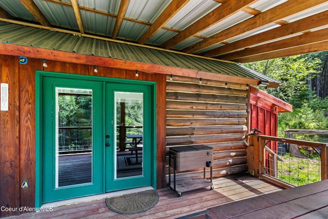 40 Laid Back DR, Sandpoint, ID 83864
