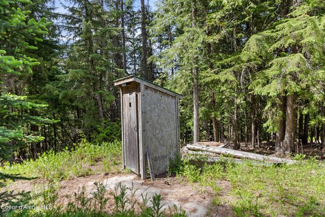 40 Laid Back DR, Sandpoint, ID 83864