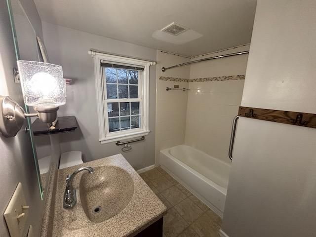 720 Monongalia Avenue SW, Willmar, MN 56201