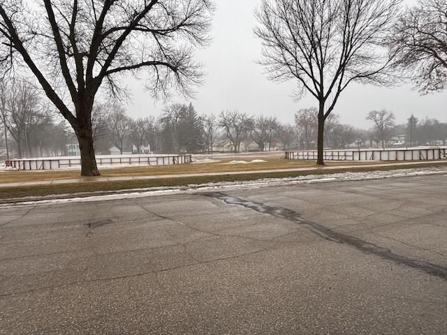 720 Monongalia Avenue SW, Willmar, MN 56201