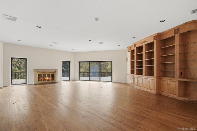 68 Old Aspetong Road, Katonah, NY 10536