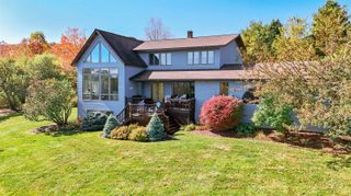 61 Sunrise Drive, Newport Town, VT 05857