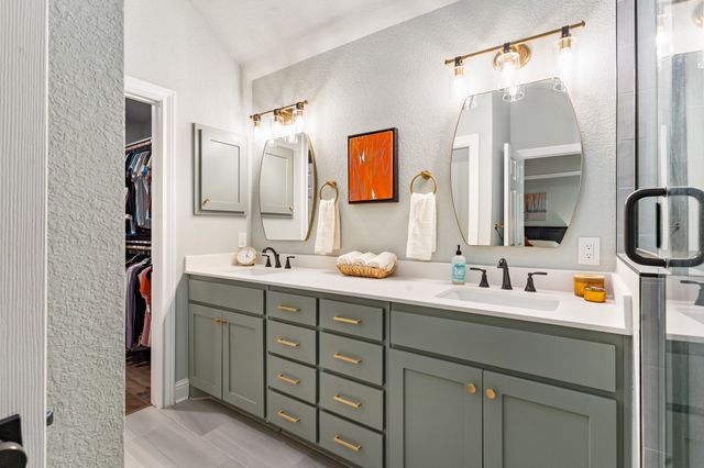 3422 Mercury Drive, Grapevine, TX 76051