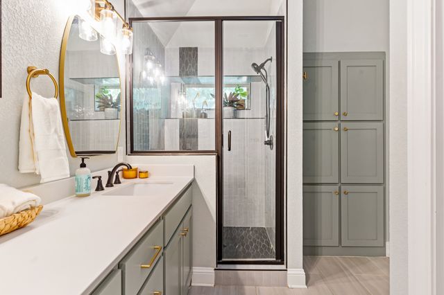 3422 Mercury Drive, Grapevine, TX 76051