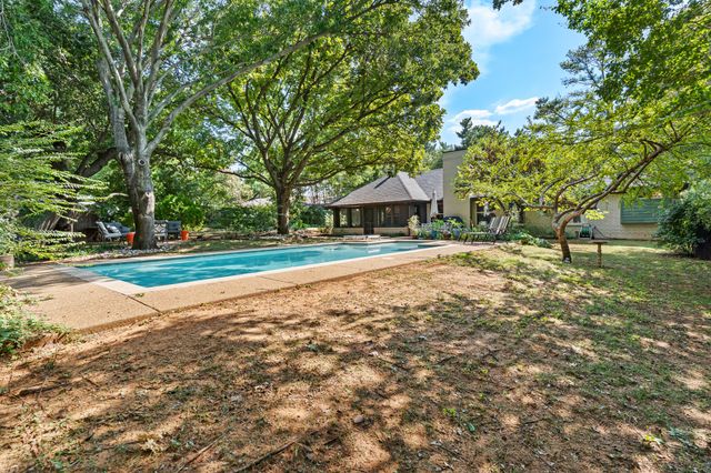 3422 Mercury Drive, Grapevine, TX 76051