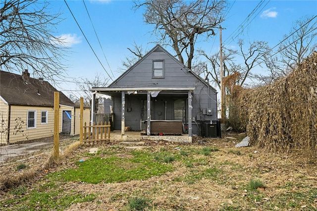 447 N Quincy Avenue, Kansas City, MO 64123