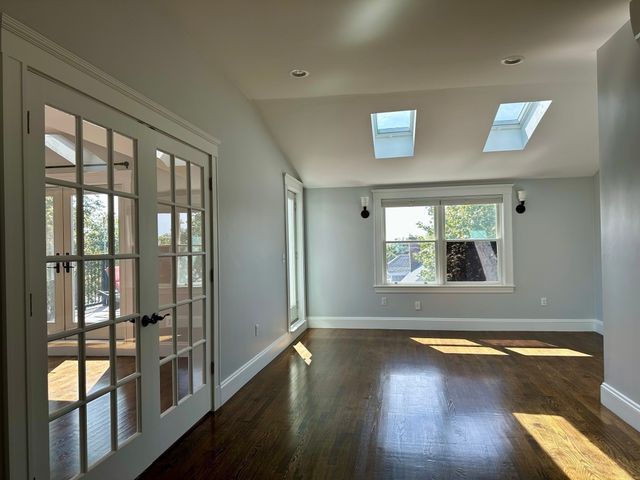 44 Greaton Road 2, Boston, MA 02132