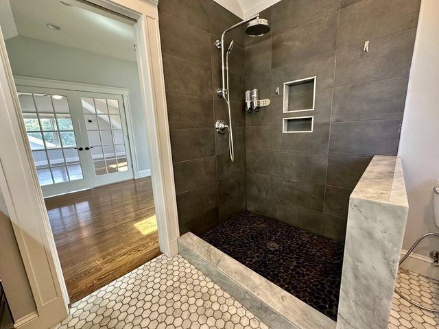 44 Greaton Road 2, Boston, MA 02132