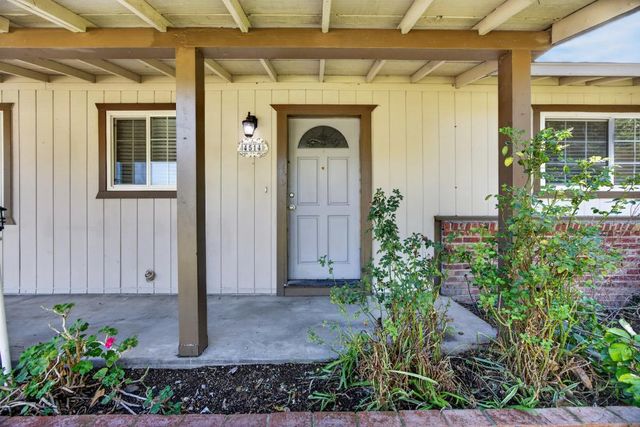 4514 Freeway Cir, Sacramento, CA 95841