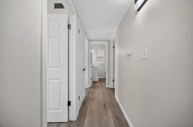4514 Freeway Cir, Sacramento, CA 95841