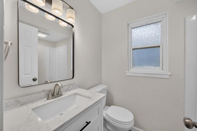 4514 Freeway Cir, Sacramento, CA 95841