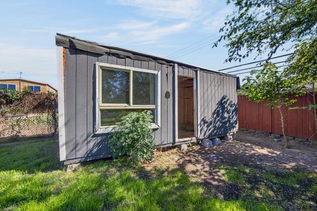 4514 Freeway Cir, Sacramento, CA 95841