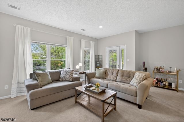 919 Burgundy Way 919, Wayne Twp., NJ 07470