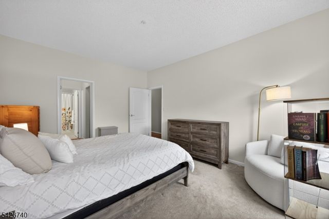 919 Burgundy Way 919, Wayne Twp., NJ 07470
