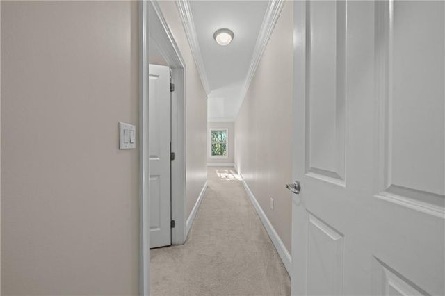 5480 Glenridge Park, Sandy Springs, GA 30342