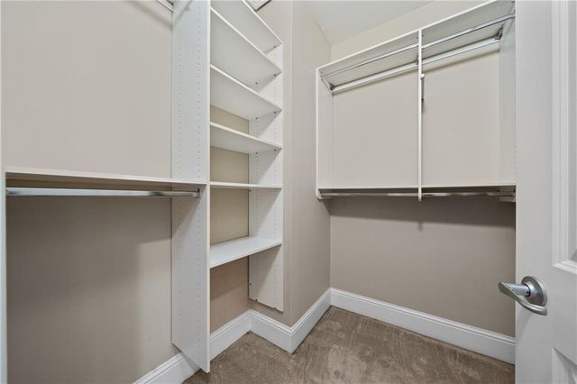 5480 Glenridge Park, Sandy Springs, GA 30342