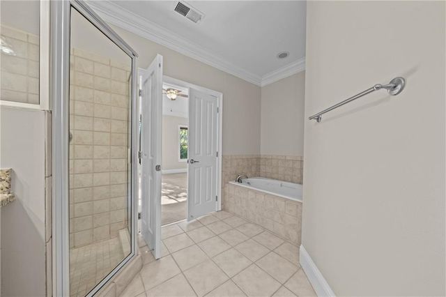 5480 Glenridge Park, Sandy Springs, GA 30342