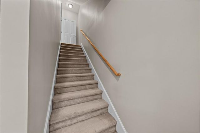 5480 Glenridge Park, Sandy Springs, GA 30342