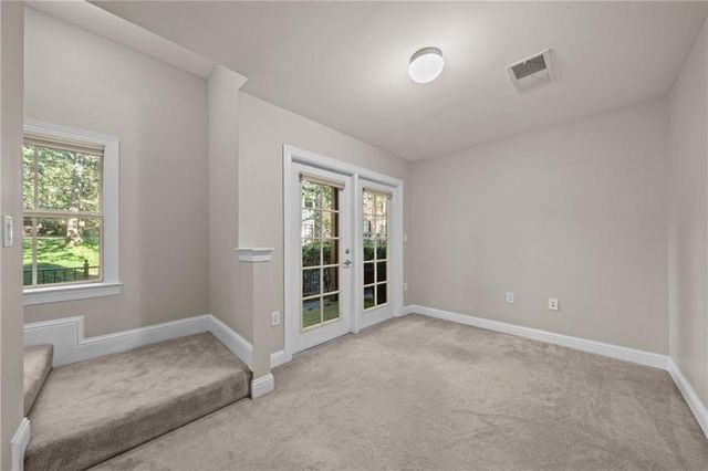 5480 Glenridge Park, Sandy Springs, GA 30342