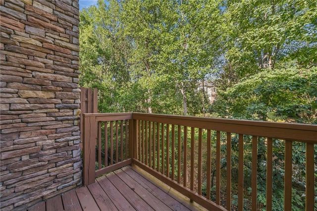 5480 Glenridge Park, Sandy Springs, GA 30342
