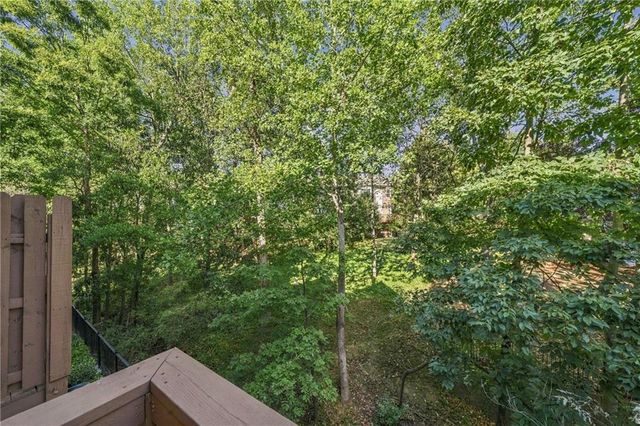 5480 Glenridge Park, Sandy Springs, GA 30342