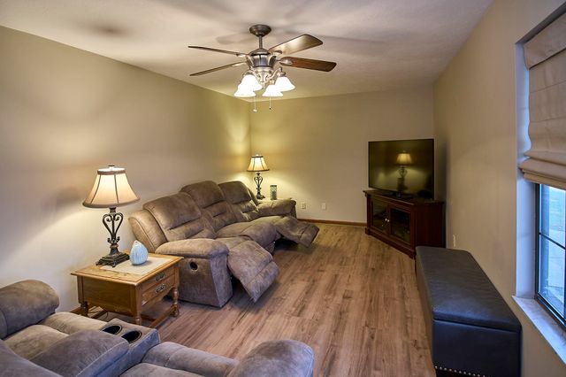 104 Rimrock Drive, Eleanor, WV 25070