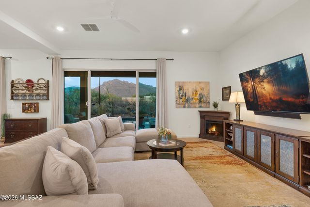 8664 N Zenyatta Drive, Tucson, AZ 85704