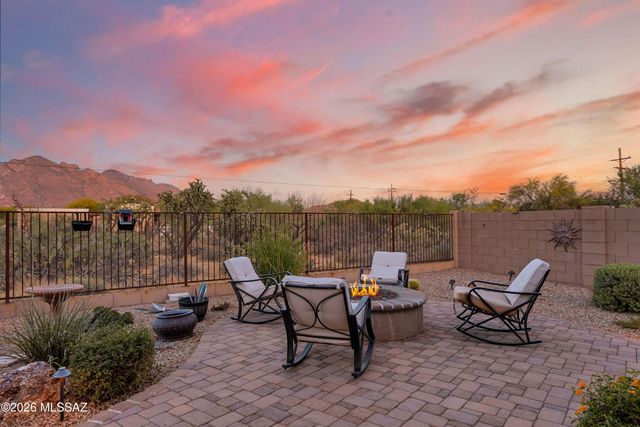 8664 N Zenyatta Drive, Tucson, AZ 85704