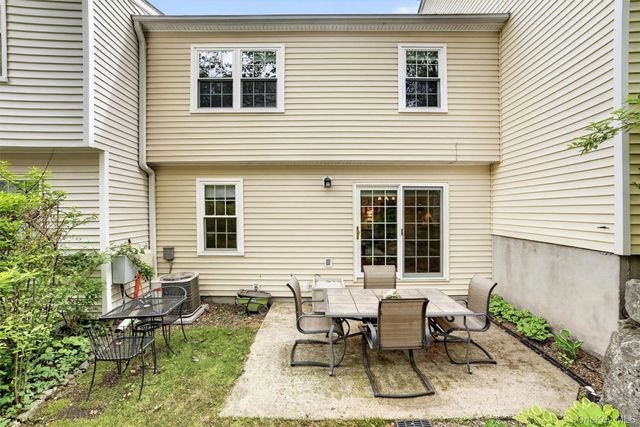 91 Carrollwood Drive, Tarrytown, NY 10591