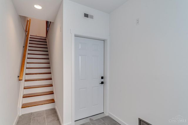 5760 Sanctuary Place, Cincinnati, OH 45230