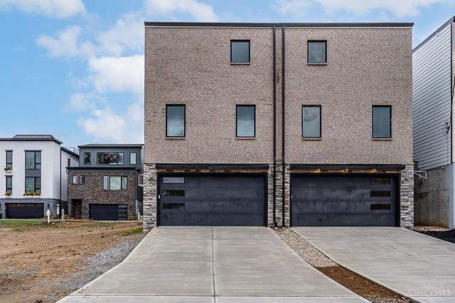 5760 Sanctuary Place, Cincinnati, OH 45230