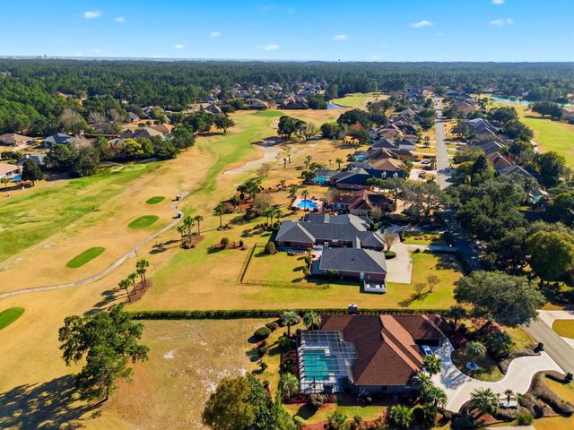 2770 Masters Boulevard, Navarre, FL 32566