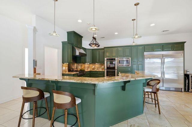 2770 Masters Boulevard, Navarre, FL 32566