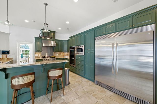 2770 Masters Boulevard, Navarre, FL 32566