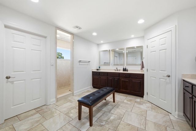 2770 Masters Boulevard, Navarre, FL 32566