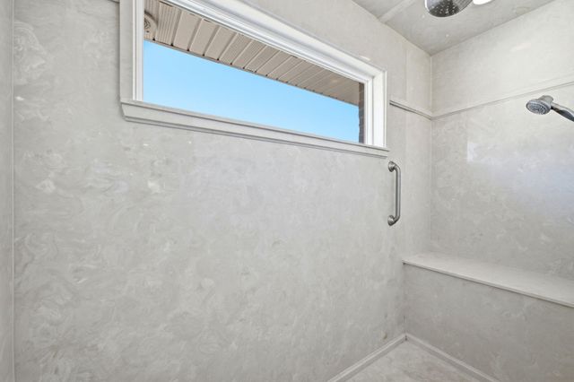 2770 Masters Boulevard, Navarre, FL 32566