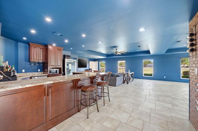 2770 Masters Boulevard, Navarre, FL 32566