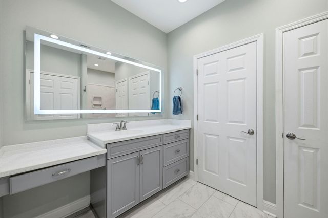 2770 Masters Boulevard, Navarre, FL 32566