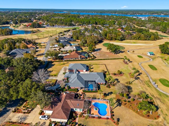 2770 Masters Boulevard, Navarre, FL 32566