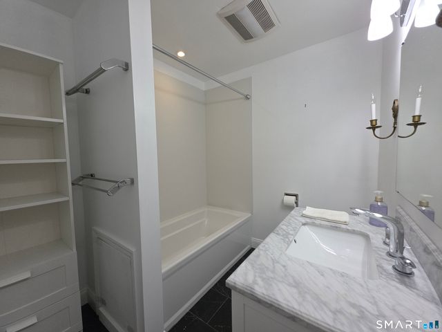 163 South Street 85, Danbury, CT 06810